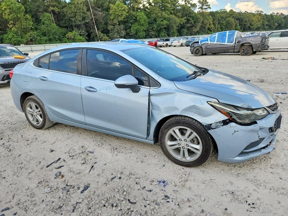2017 CHEVROLET CRUZE LT 4