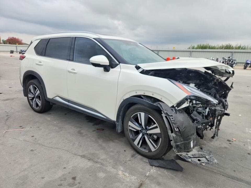 2023 NISSAN ROGUE PLATINUM 4