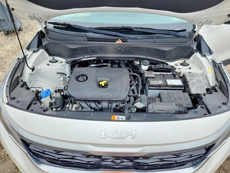 2023 KIA SELTOS S 12