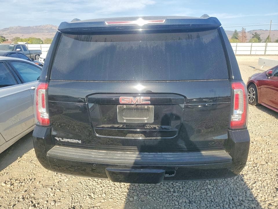 2019 GMC YUKON SLT 6