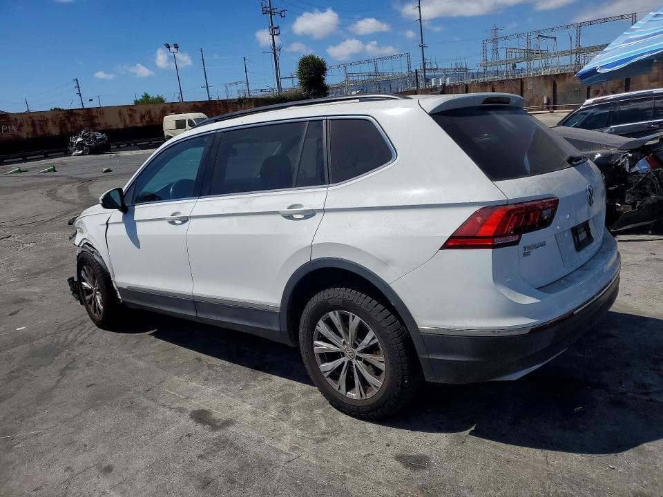 2018 VOLKSWAGEN TIGUAN SE 2