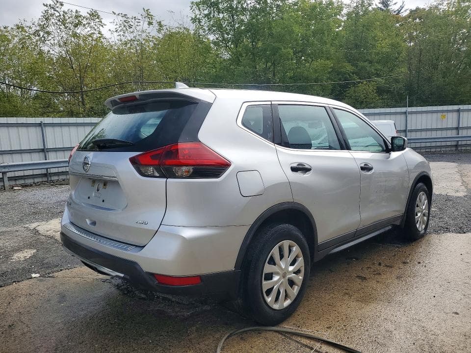 2018 NISSAN ROGUE S 3