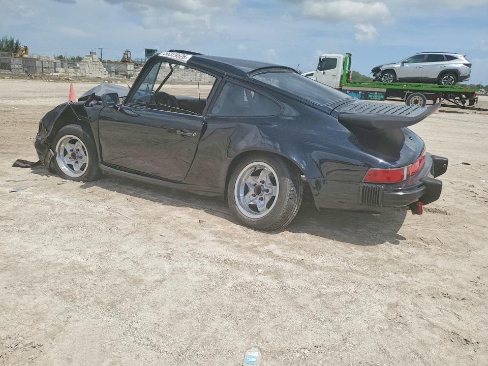 1985 PORSCHE 911 CARRERA 2