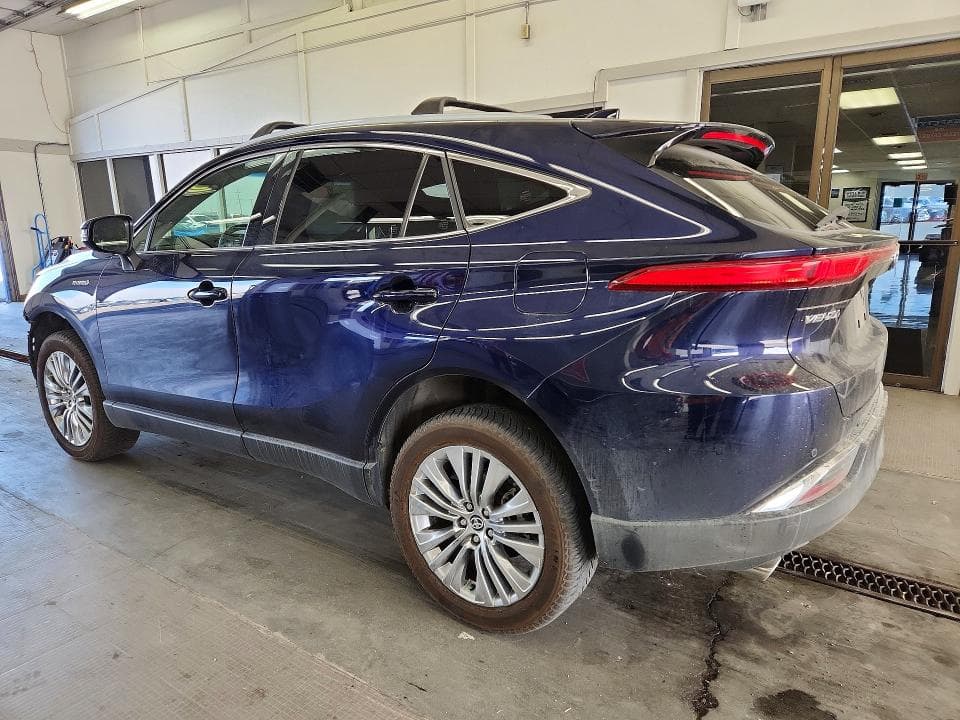2021 TOYOTA VENZA LIMITED 2