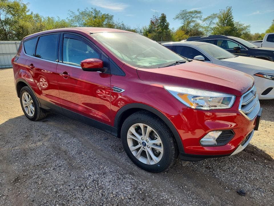 2019 FORD ESCAPE SE 4