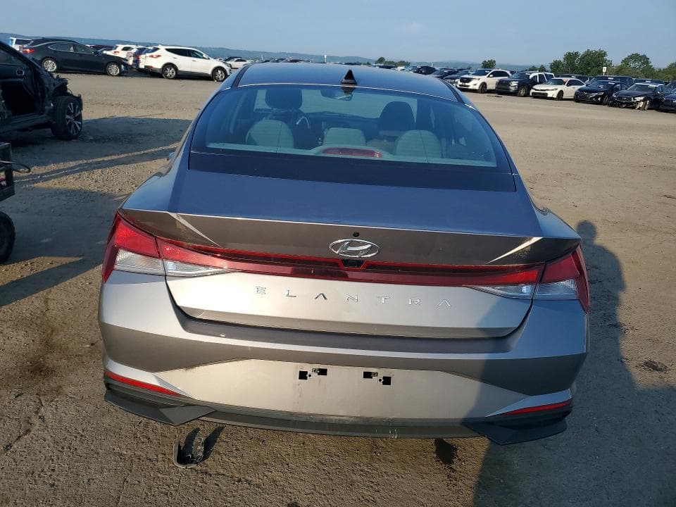 2022 HYUNDAI ELANTRA SEL 6