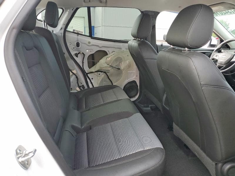 2025 CHEVROLET TRAX 1LT 11