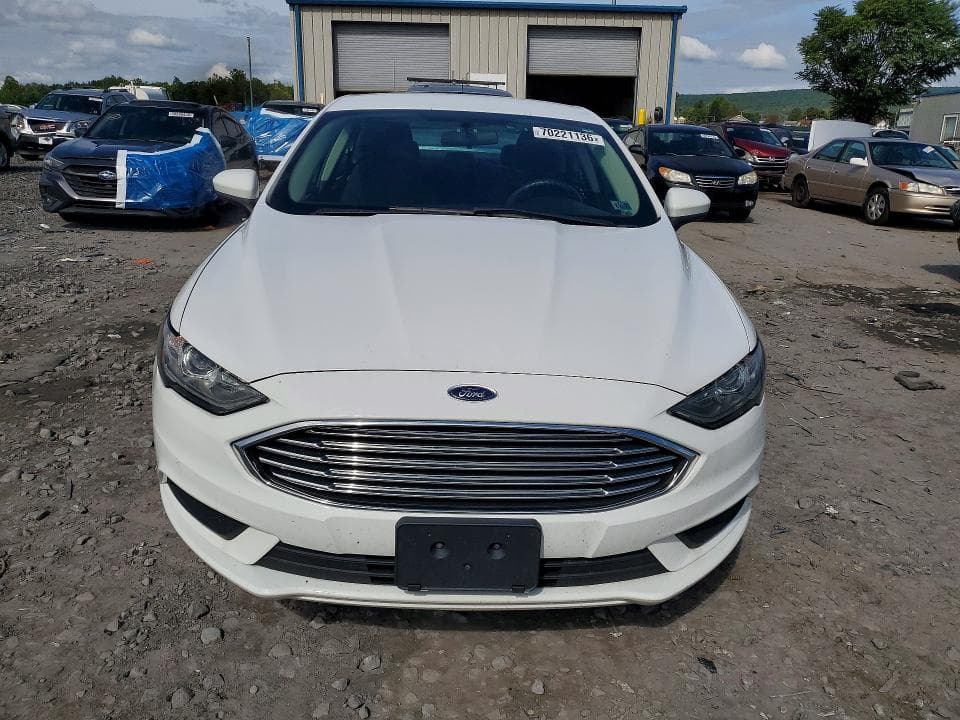 2017 FORD FUSION SE 5