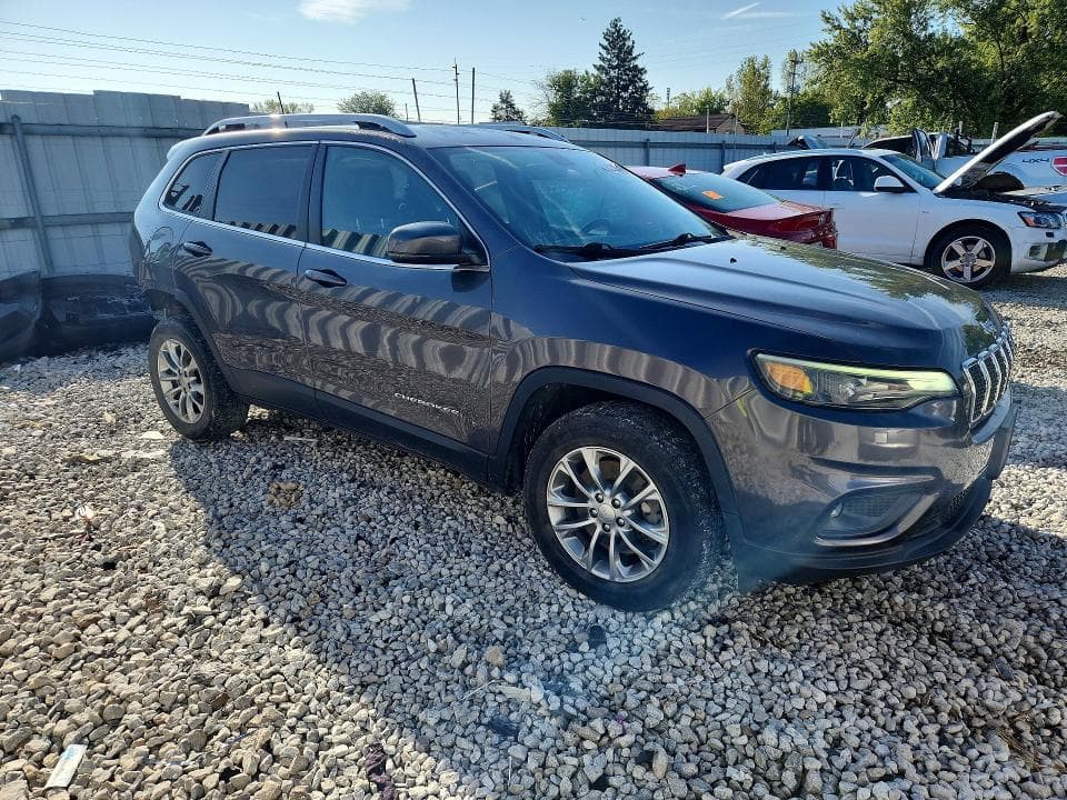2019 JEEP CHEROKEE LATITUDE PLUS 4