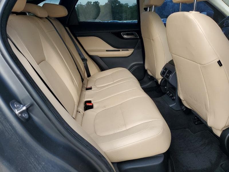 2020 JAGUAR F-PACE PREMIUM 11