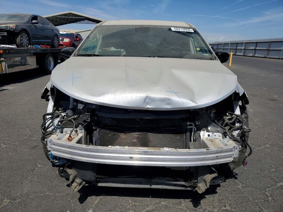 2024 CHRYSLER PACIFICA TOURING L 5