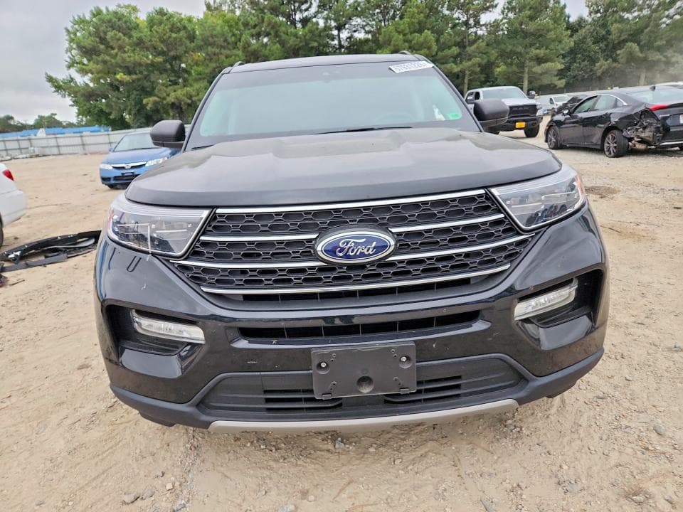 2023 FORD EXPLORER XLT 5
