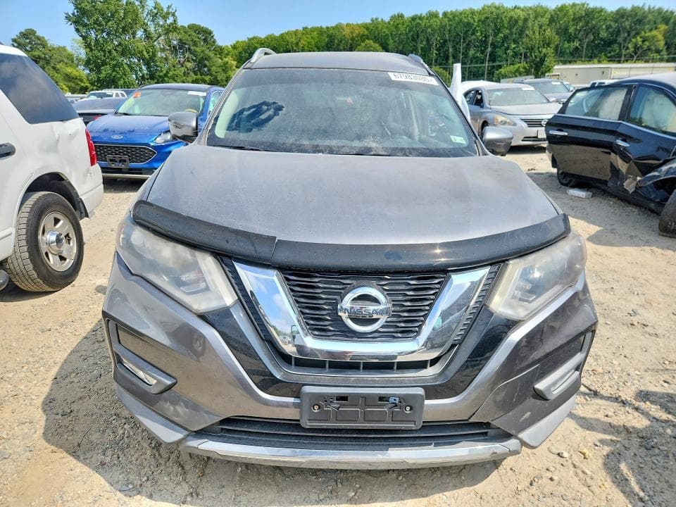 2017 NISSAN ROGUE SV 5