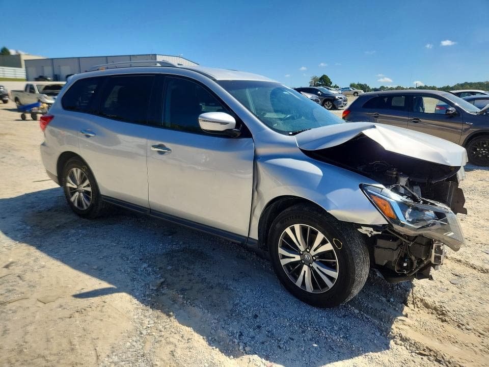 2017 NISSAN PATHFINDER SV 4