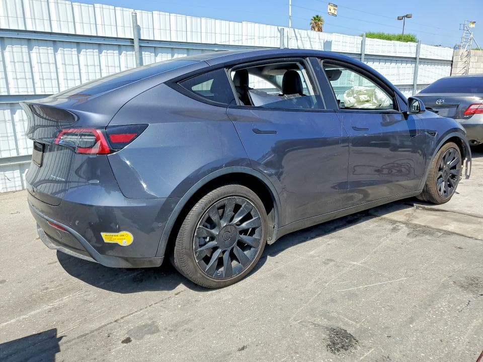 2021 TESLA MODEL Y 3
