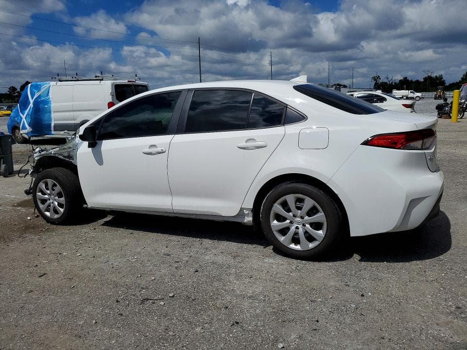 2025 TOYOTA COROLLA LE 2