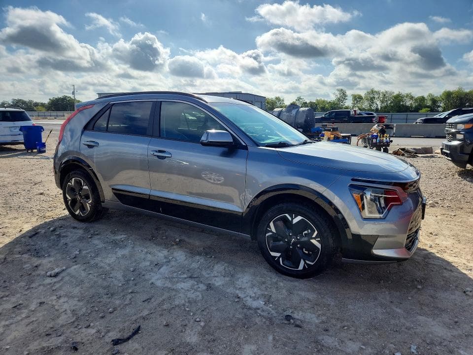 2024 KIA NIRO WIND 4