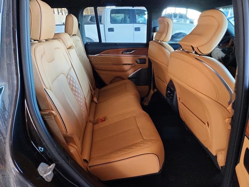 2024 JEEP GRAND CHEROKEE SUMMIT 4XE 10