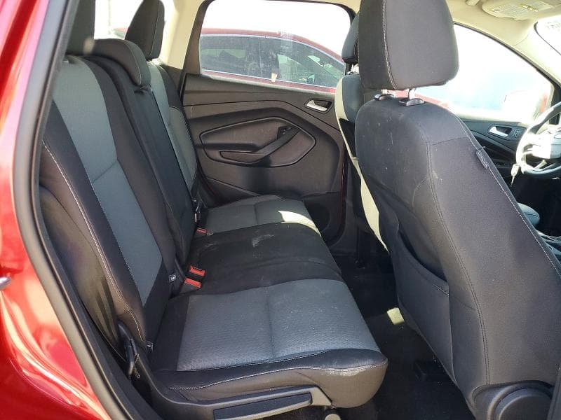 2017 FORD ESCAPE SE 11