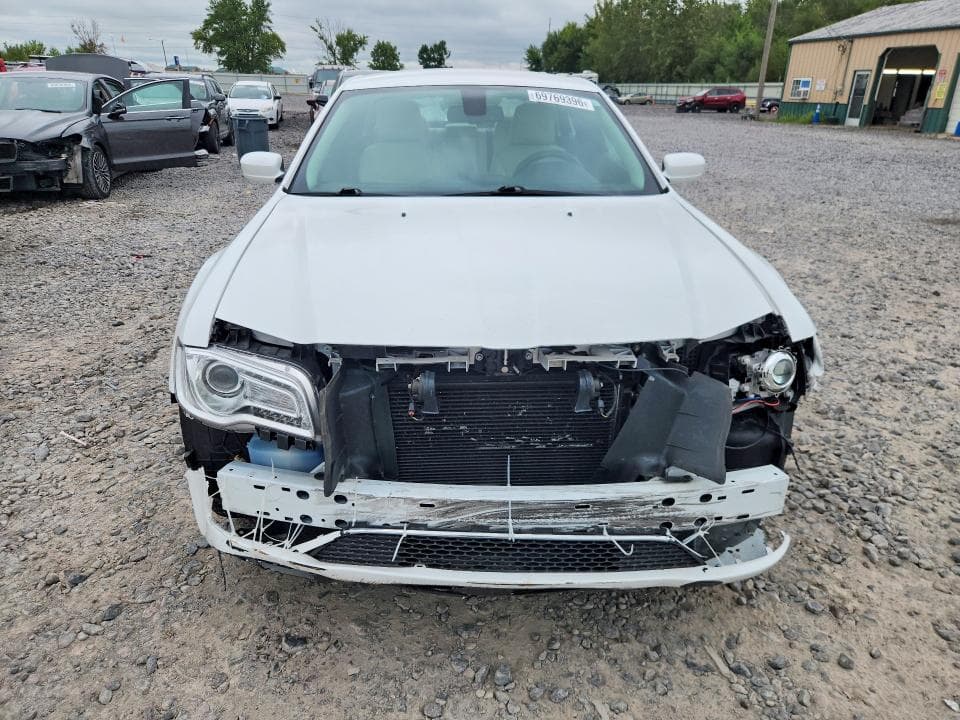 2017 CHRYSLER 300 LIMITED 5
