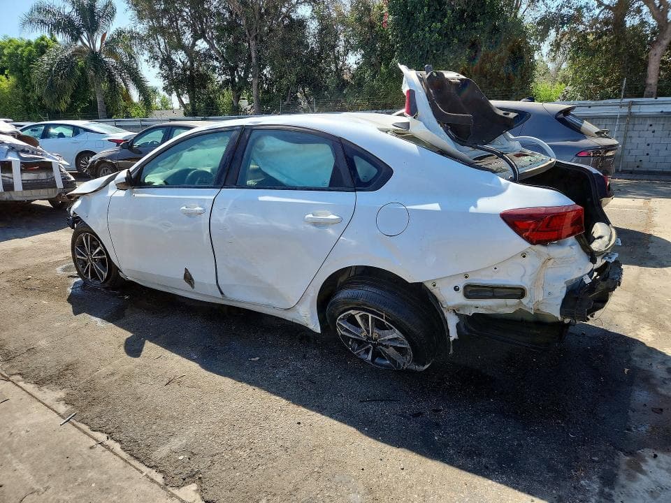 2024 KIA FORTE LXS 2