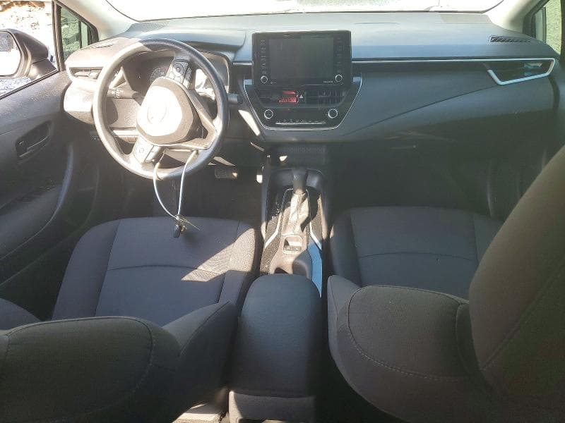 2022 TOYOTA COROLLA LE 8