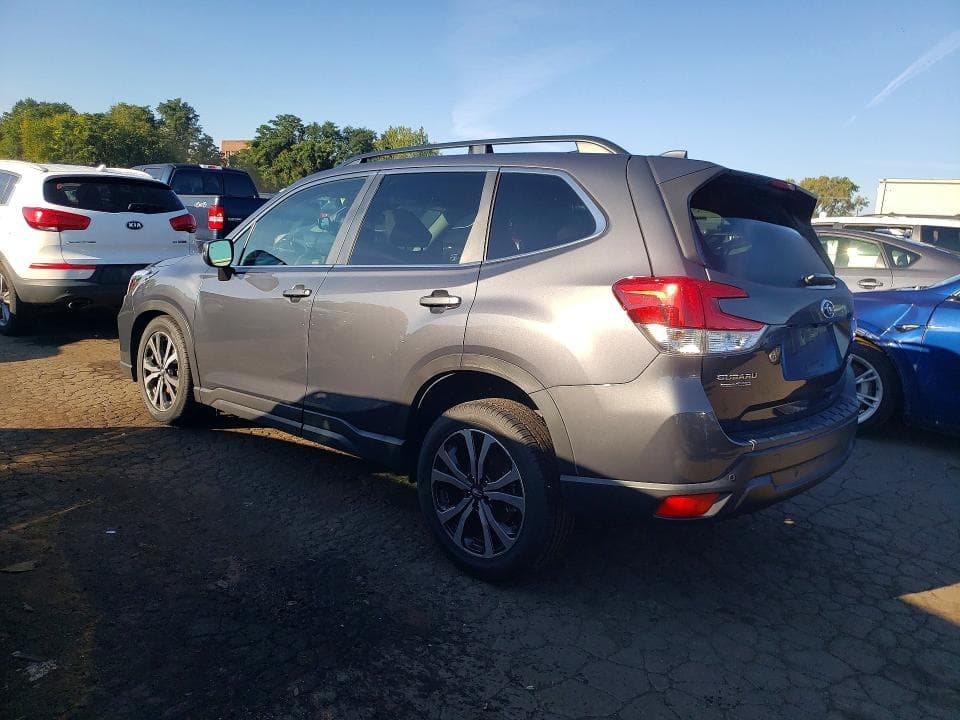 2021 SUBARU FORESTER LIMITED 2