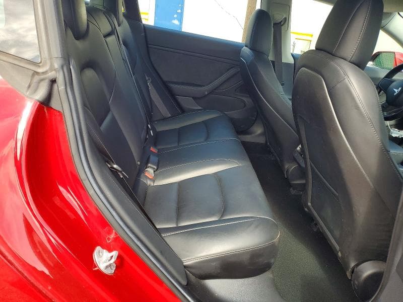 2018 TESLA MODEL 3 10