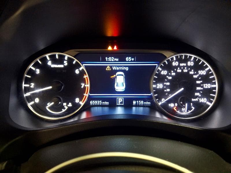 2019 NISSAN ALTIMA SR 9