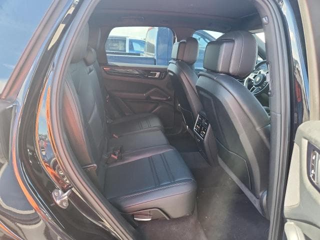 2019 PORSCHE CAYENNE 11
