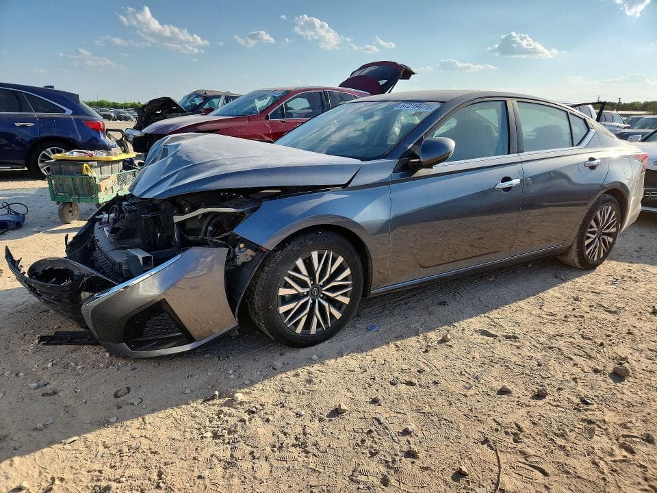 2023 NISSAN ALTIMA SV - 1