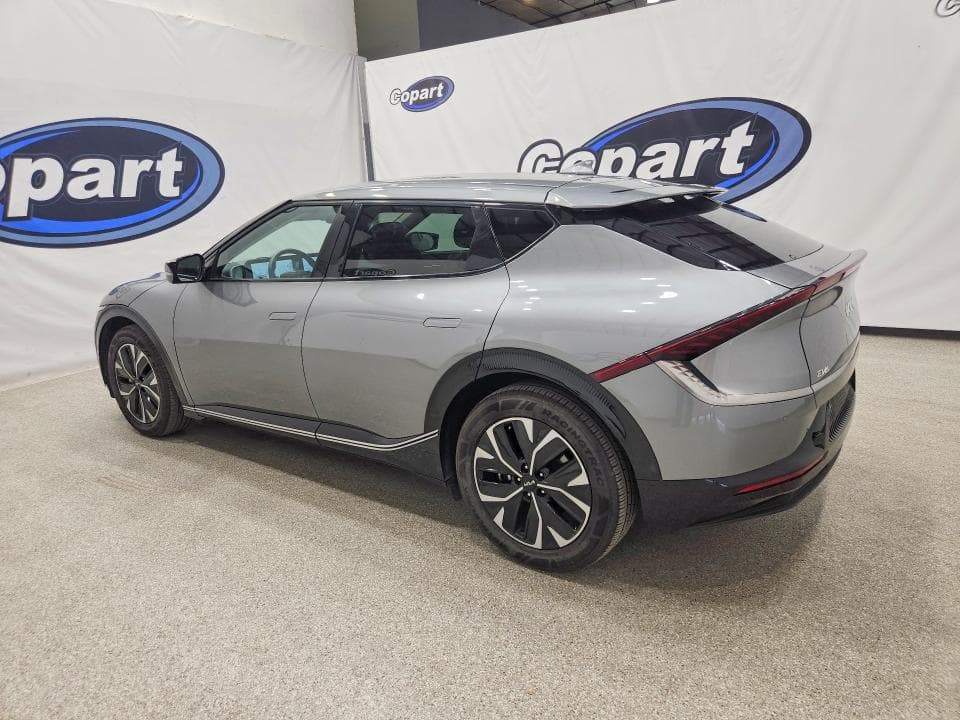 2024 KIA EV6 WIND 2