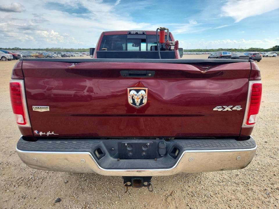 2018 RAM 2500 LARAMIE 6