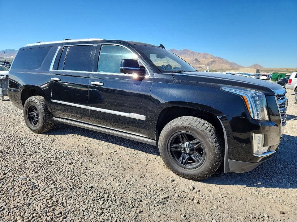 2017 CADILLAC ESCALADE ESV PLATINUM 4