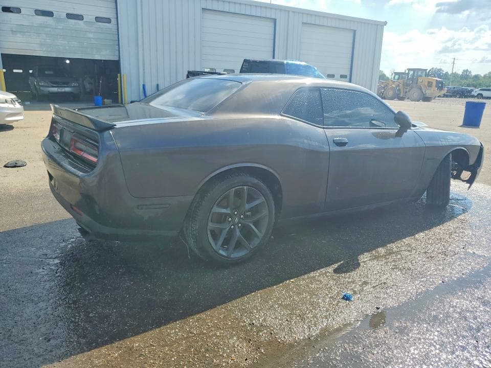 2021 DODGE CHALLENGER R/T 3