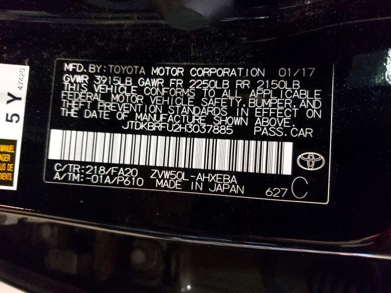 2017 TOYOTA PRIUS TWO 13