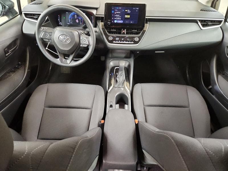 2026 TOYOTA COROLLA LE 8