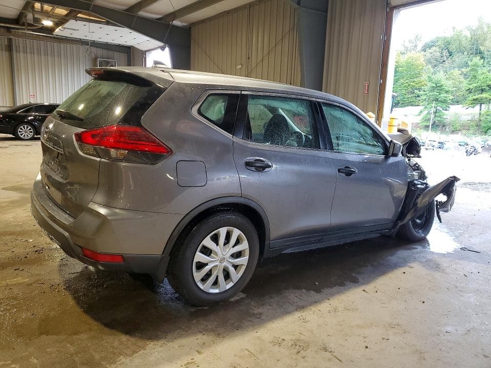 2017 NISSAN ROGUE S 3