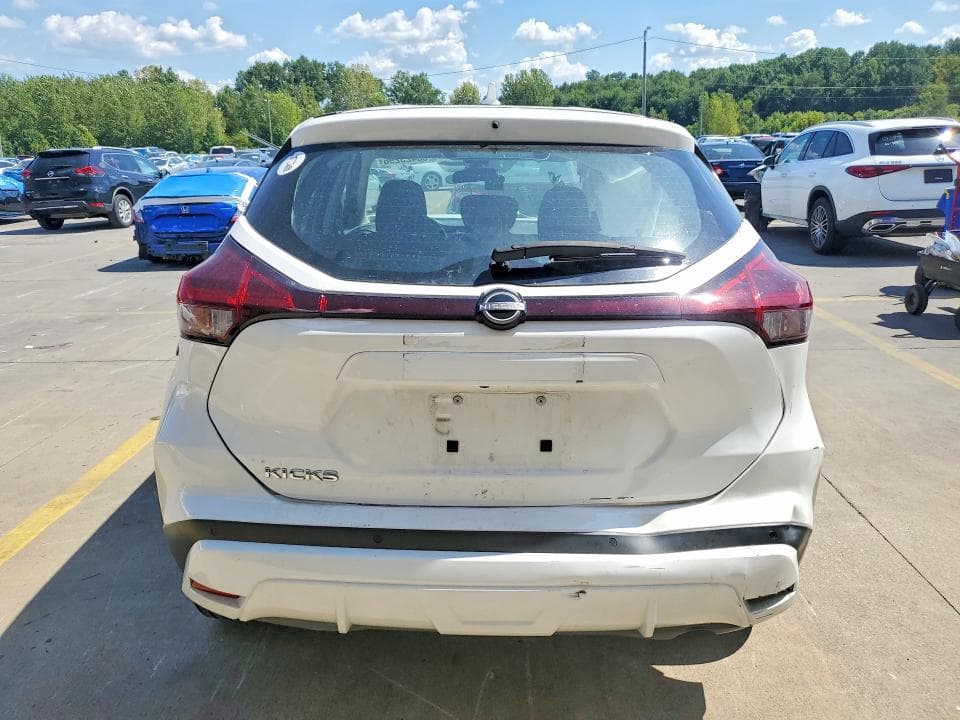 2024 NISSAN KICKS S 6