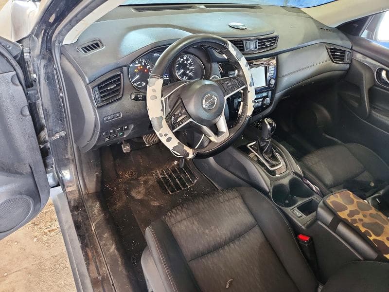 2019 NISSAN ROGUE SV 8