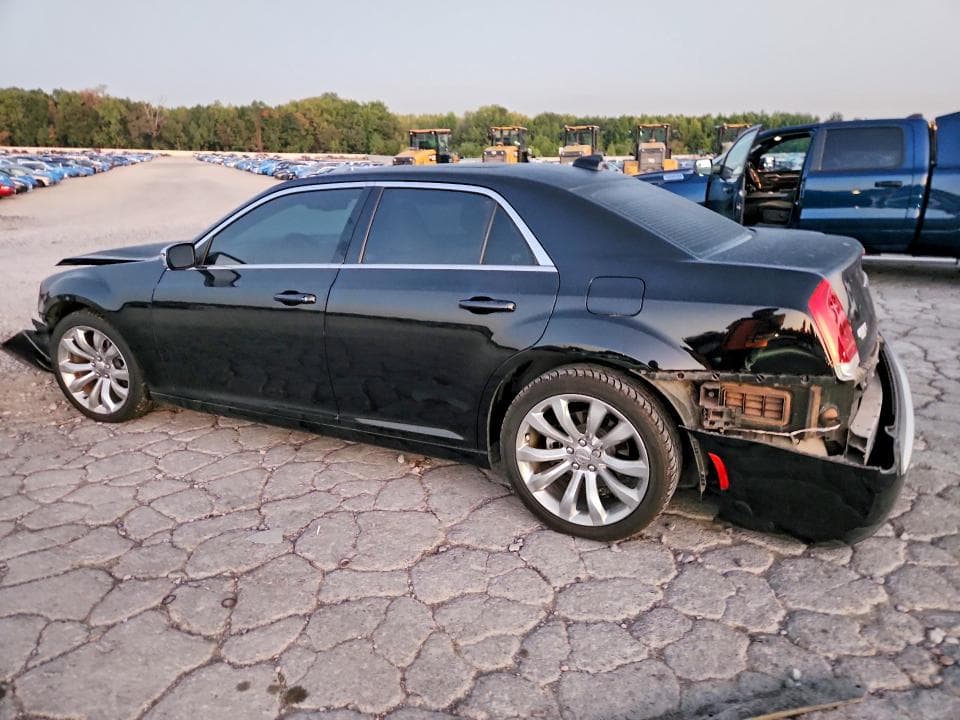 2021 CHRYSLER 300 TOURING 2