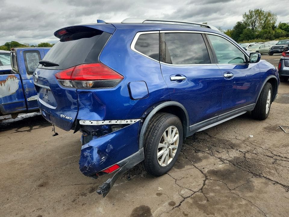 2017 NISSAN ROGUE SV 3