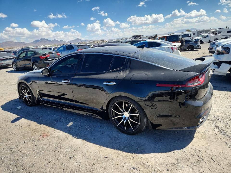 2018 KIA STINGER PREMIUM 2