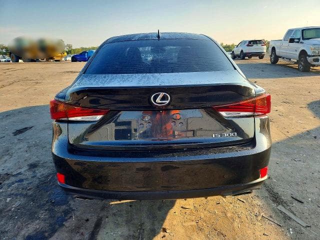 2017 LEXUS IS 300 6