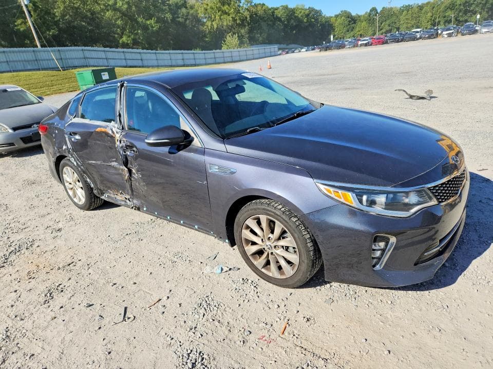 2018 KIA OPTIMA S 4