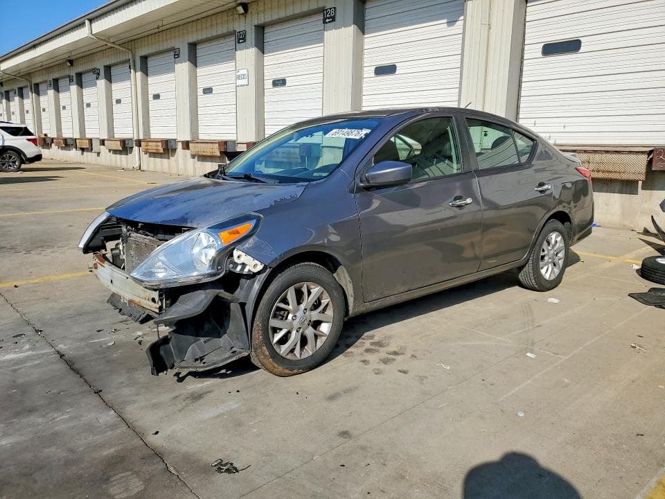 2018 NISSAN VERSA SV - 1