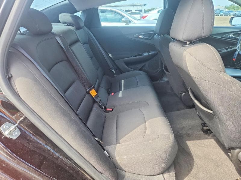 2018 CHEVROLET MALIBU LS 10