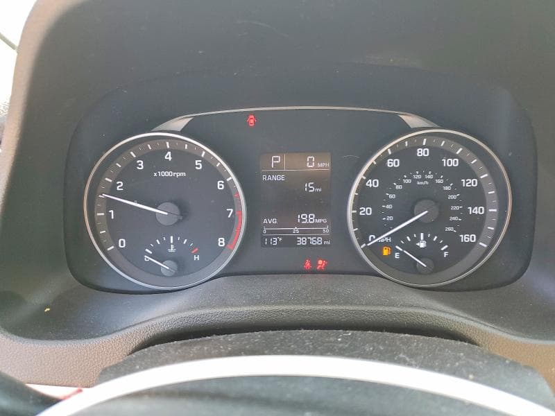 2018 HYUNDAI ELANTRA SE 9