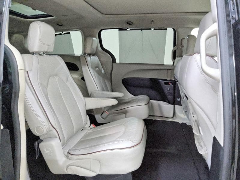 2020 CHRYSLER PACIFICA LIMITED 11