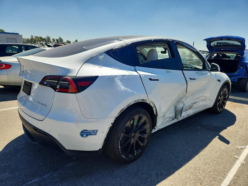 2021 TESLA MODEL Y 3